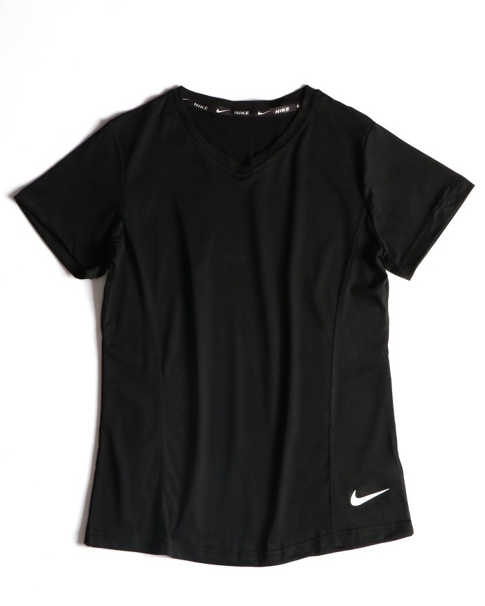 Haft-sports-collar-T-shirt